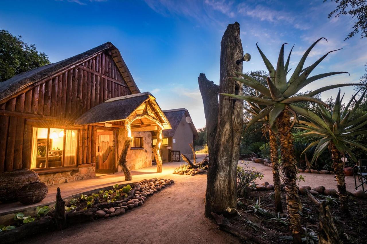 Umkumbe Bush Lodge - Luxury Tented Camp 사비샌드 외부 사진