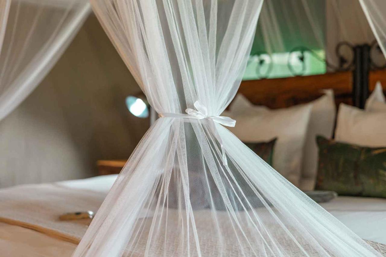 Umkumbe Bush Lodge - Luxury Tented Camp 사비샌드 외부 사진