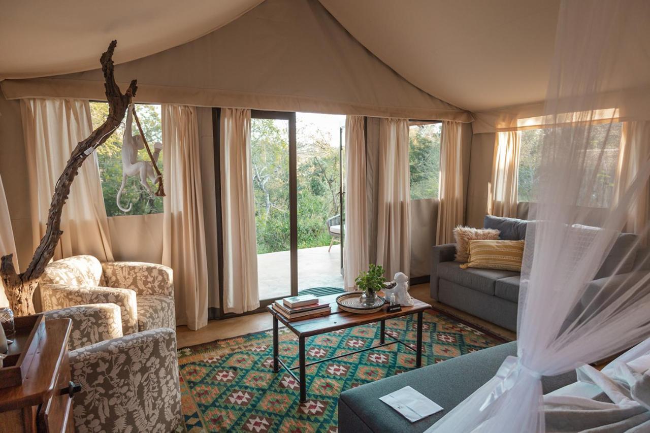 Umkumbe Bush Lodge - Luxury Tented Camp 사비샌드 외부 사진